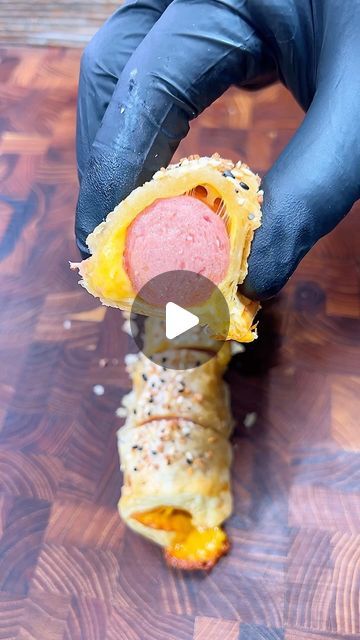 Danny Dobrzenski on Instagram: "Cheesy Pigs in a Blanket

How to:

🐷 Thaw and lay open a sheet of puff pastry 
🐷 Lay down 2 slices of Cheddar Cheese
🐷 Roll a hot dog in as demonstrated 
🐷 Cut excess of sheet off
🐷 Repeat 2 more times to finish sheet
🐷 Brush with egg white wash and season with Everything Bagel Seasoning 
🐷 Bake per the puff pastry directions until crispy 
🐷 Allow to cool for about 5 mins and slice 

#cheese #appetizer #yummy #homemade #cooking #appetizerrecipe #foodie #food #appetizers #recipes #fingerfood #partyfood #hotdog #easyrecipes #appetizer" Recipes Fingerfood, Cheesy Pigs In A Blanket, Cheese Appetizer, Cheese Roll, Everything Bagel Seasoning, Bagel Seasoning, Party Starters, Food Appetizers, Cheese Rolling