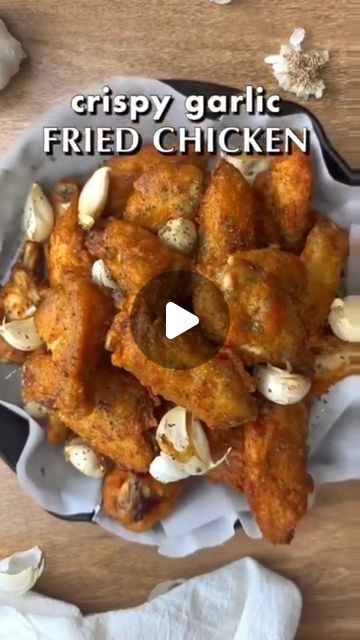 Cooking Class Recipes, Garlic Fried Chicken, Food Reels, Crispy Garlic, Chicken Recipies, Fried Chicken Recipe, Food Post, Garlic Fries, February 22