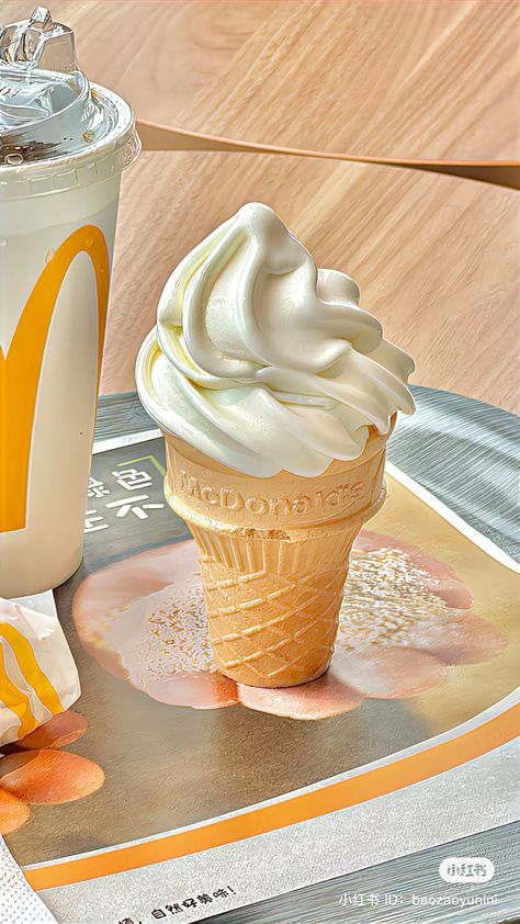 xiaohongshu mcdonalds icecream vanilla soft serve cone mcflurry cold cola iced coca drink dessert Mcdonalds Mcflurry, Vanilla Soft Serve, Soft Serve Cone, Mcdonalds Ice Cream, Mcdonald's Aesthetic, Peaceful Mind, Cream Aesthetic, Sweet Food, Ice Cream Desserts