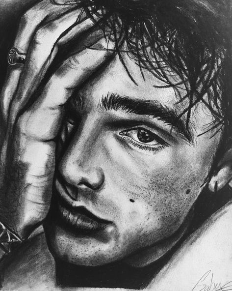 Drawing Chiseled Jawline, Jacob Elordi, Brush Strokes, Aura, Historical Figures, Male Sketch, Drawings, Art