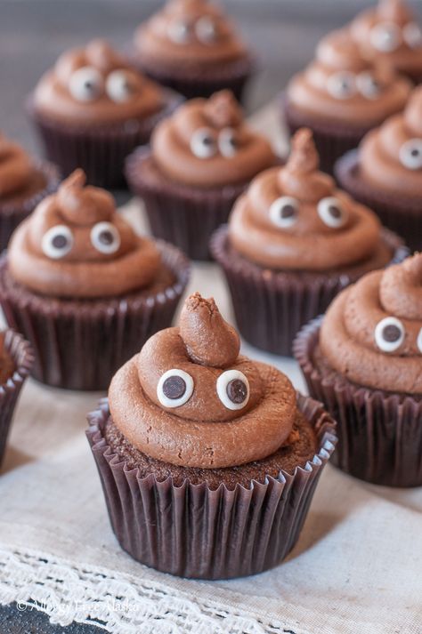 Poop Emoji Cupcakes, Chocolate Covered Apples Slices, Gluten Free Halloween Food, Emoji Cupcakes, Gluten Free Halloween, Finger Cookies, Chocolate Covered Apples, Emoji Birthday Party, Unique Cupcakes