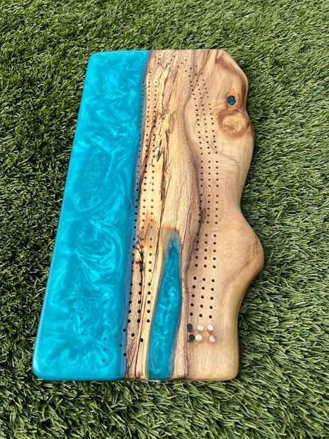 Epoxy Cribbage Board Diy, Diy Cribbage Board, Custom Cribbage Board, Epoxy Wood Table, Resin Decor, Cribbage Board, Wood And Resin, Resin Ideas, Kids Area