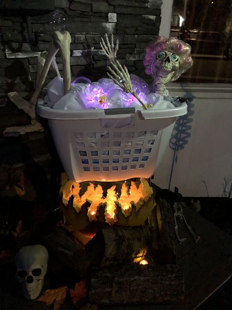 #halloweenporch  #diyhalloween #diyskeleton #naffaroo_notionz Diy Halloween Skeleton, Pumpkin Ideas, Halloween Porch, Halloween Skeleton, Halloween Skeletons, Plastic Laundry Basket, Diy Halloween Decorations, Diy Halloween, Halloween Kids