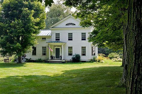 Modern Farmhouse Kitchens Joanna Gaines, Londonderry Vermont, Greek Revival Exterior, Greek Revival Farmhouse, Modern Farmhouse Floors, Modern Farmhouse Floorplan, White Modern Farmhouse, Design Article, Farmhouse Wallpaper