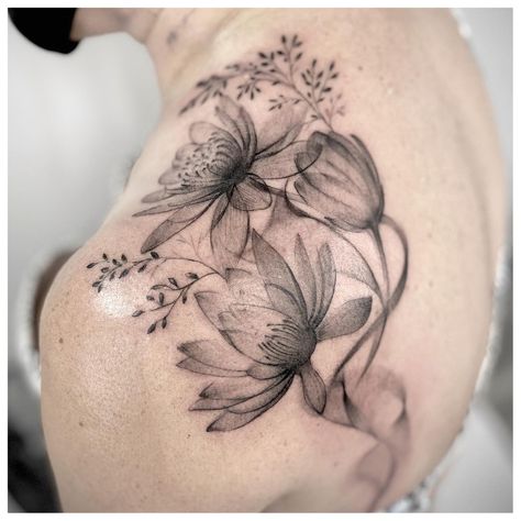 Over The Shoulder Flower Tattoos, Xray Flower Tattoo Sleeve, Flower Tattoo Chest, X Ray Flower Tattoo, Xray Flower Tattoo, Breakup Ideas, Xray Tattoo, Xray Flower, Girly Skull Tattoos