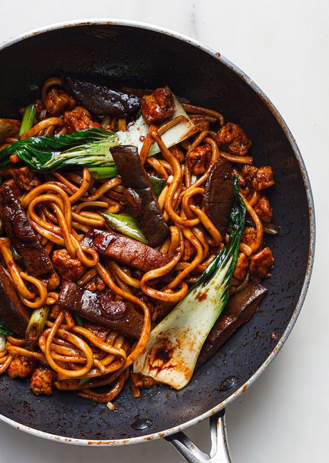 Seared Mushroom Udon Noodles Mushroom Udon, Sources Of Vitamin D, Delicious Noodles, Udon Recipe, Asian Noodle Recipes, Mushroom Dish, Pak Choi, Udon Noodles, Grocery Foods