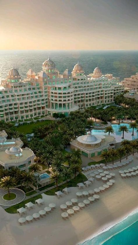 Beach Palace, Kempinski Hotel, Man Made Island, Dubai Vacation, Dubai Luxury, Palm Jumeirah, Dubai Hotel, Dubai Travel, Luxury Holidays