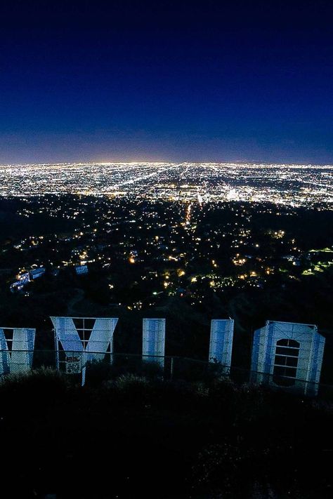 Los Angeles California Photography, Los Angeles Wallpaper, Los Angeles Aesthetic, Hollywood Aesthetic, Night Hiking, Cali Life, Los Angeles Travel, Hollywood Sign, City Of Angels