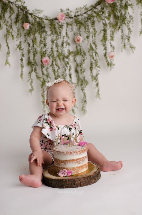 Naked Smash Cake, Smash Cake First Birthday, Floral Backdrop, Floral Cake, Smash Cake, 1st Bday, Fake Flowers, Flower Cake, Baby Birthday