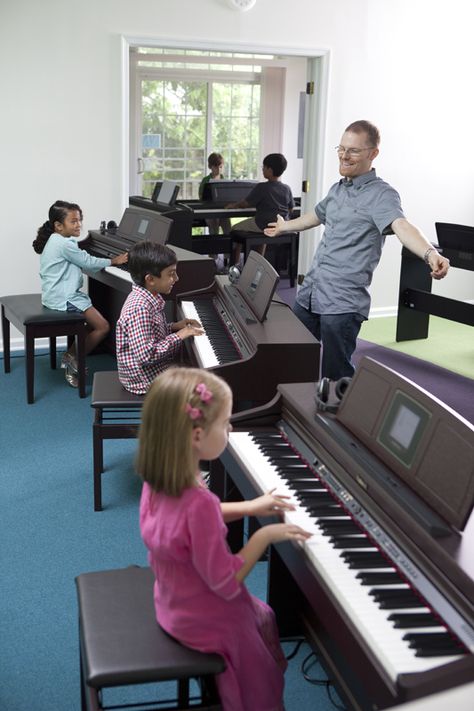 Group Piano Lessons Piano Studio Room, Piano Classroom, Group Piano Lessons, Music Institute, Music Space, Piano Classes, Teaching Piano, Piano Teaching Resources, Piano Studio