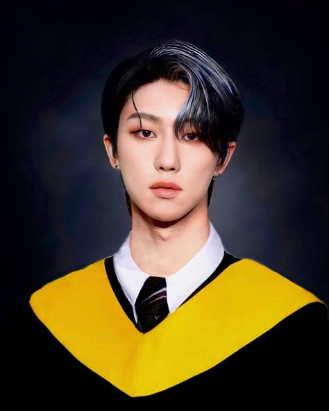 Minghao Graduation Edit, Kpop Idols Graduation Photo Edit, Seventeen Graduation Photo Edit, Seventeen Graduation Pic, Seventeen Graduation Edit, Kpop Graduation, Graduation Edit, Wattpad Novels, Pic Edits