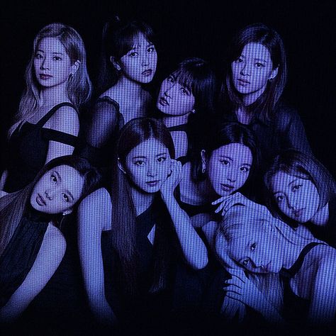 Twice - Cybercore - Webcore - Nayeon - Momo - Jihyo - Mina - Chaeyoung - Jeongyeon - Tzuyu - Sana - Dahyun Twice Blue Aesthetic, Mina Tzuyu, Y2k Aesthetic Wallpaper, Nayeon Jihyo, Momo Mina, Y2k Icons, Blue Y2k, Twice Nayeon, Y2k Aesthetic