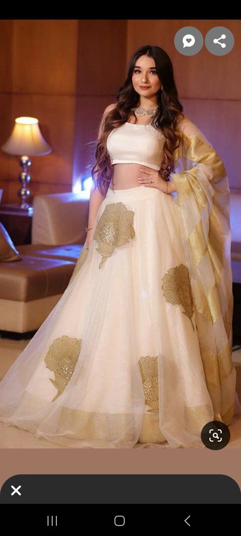 Indian Outfits Lehenga, Wedding Lehenga Designs, Lehnga Dress, Indian Dresses Traditional, Indian Bridal Dress, Indian Gowns Dresses, Designer Lehenga, Indian Gowns, Indian Bridal Outfits