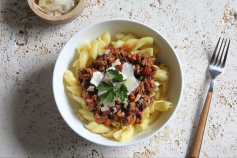 Venison Bolognese, field to plate eating - Jess Pryles Venison Bolognese, Jess Pryles, Venison Steaks, Type Of Pasta, Venison Steak, Ground Venison, Bolognese Recipe, Mince Recipes, Wild Game Recipes