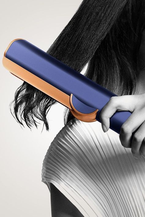 Dyson Hair, Dyson Hair Dryer, Dyson Airwrap, Hair Tool, Photoshop Tutorial Design, Professional Hairstylist, Makeup Needs, Wide Tooth Comb, Beachy Waves