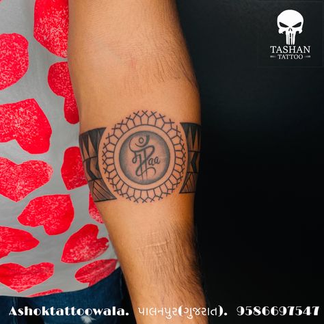 TashanTattoo
AshokTattooWala
S.05. Tirupati plaza
Opp. New bus stand
Near gd modi collage
Palanpur (gujrat)
9586697547
9687533310 Hand Band Tattoo, Hand Band, Band Tattoo, Sri Lanka, Tattoo Designs, Band, Tattoos, Quick Saves, Design