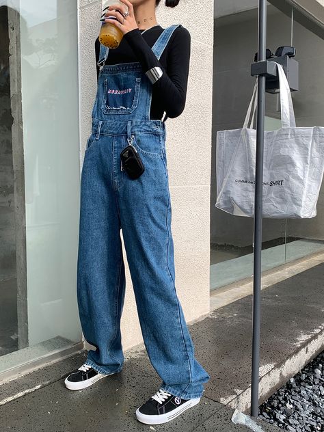 Women Blue Denim Jumpsuit Women High Waist Vintage Wide Leg Overalls Jeans Full Length Check more at https://rawedat.com/cotvotee-jumpsuits-for-women-2022-new-fashion-blue-denim-jumpsuit-women-high-waist-vintage-wide-leg-overalls-jeans-full-length/ Fashion Baggy Jeans, 70s Women Fashion, Wide Leg Overalls, Overalls Jeans, Fashion Hashtags, Fashion Baggy, Length Check, Fast Fashion Brands, Boots Women Fashion