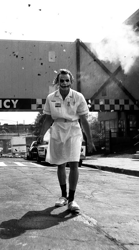 Black And White Cinematography, Joker Nurse, Image Joker, Joker Dark Knight, Joker Wallpaper, Der Joker, Joker Heath, Joker Artwork, The Dark Knight Trilogy