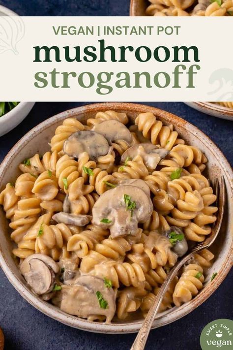 A hearty and savory dinner perfect for any night of the week. This creamy dairy-free mushroom stroganoff is easy to make, requires just an instant pot, and 30 minutes of your time to prepare. #vegan #dairyfree #mushroomstroganoff #veganstroganoff #instantpot #instantpotpasta #creamypasta #mealprep #dinner #sweetsimplevegan Vegan Stroganoff, Vegan Pastas, Mealprep Dinner, Vegan Mushroom Stroganoff, Vegan Instant Pot, Vegan Entrees, Cooking Tricks, Pastas Recipes, Vegan Beef