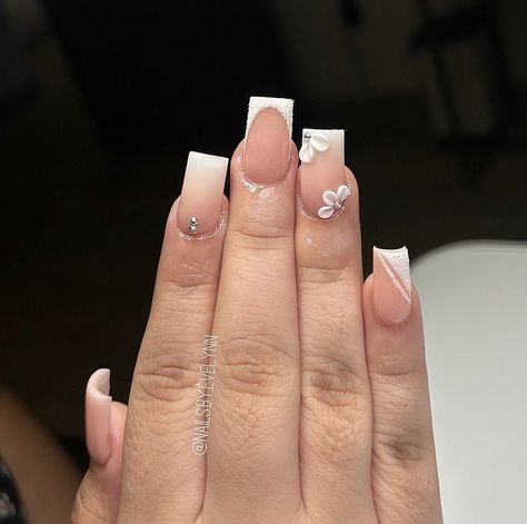 Short Acrylic Nails White And Pink, Deep French Tip Nails With Design, Cute Short Acrylic Nails 3d Flowers, Clear White Short Nails, Short Tan Acrylic Nails, White Frenchies Nails Short, Nails For Graduation Short, Acrylic Flower Nails Short, Short Acrylic Nails With Flower Design