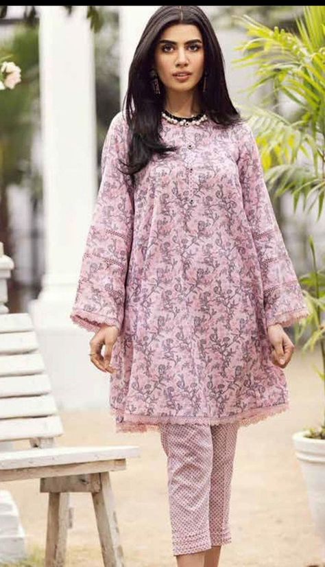 #summerdressdesign #dressdesign #pakistanidress #shortfrock #frockdesign Kurtas For Women Trendy Kurtas For Women, Cotton Dress Kurti Designs, Trendy Kurtas For Women 2023, Cotton Printed Kurtis Design Summer, Frok Suit Designs, Cotton Dresses Summer Casual, Long Kurti Designs Casual, Pretty Kurtis, Designer Summer Dresses