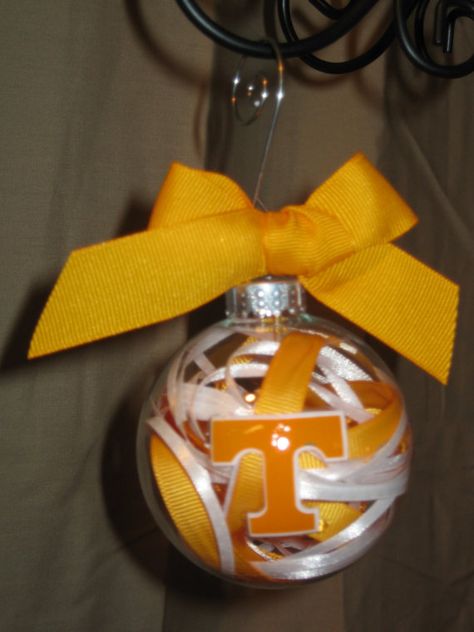 TENNESSEE VOLS Handmade Glass Ornament by ScrapsandFlowers on Etsy Clear Glass Ornament Ideas, Glass Ornament Ideas, Tennessee Ornament, Tennessee Crafts, Chicago Decor, Bulb Ideas, Tennessee Christmas, Themed Ornaments, Silhouette Ornaments