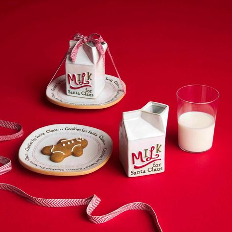 Homemade Santa Cookie Plate, Santa Milk And Cookies, Cookies And Milk For Santa, Santa Cookie Plate, Milk And Cookies For Santa, Leave Cookies, Milk For Santa, Christmas Pie, Holiday Traditions Family