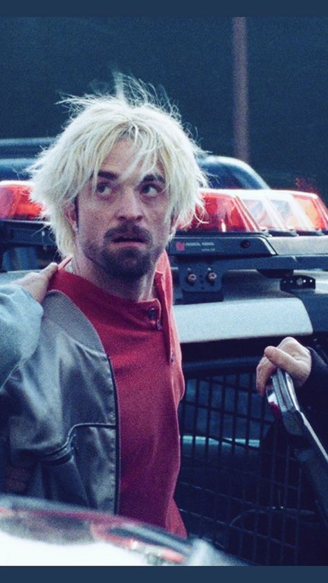 Still from "Good Time" Good Time Movie, Robert Pattinson, Film Stills, Grey Hair, Hairstyles Haircuts, Good Time, Good Times, Hair Cuts, Film