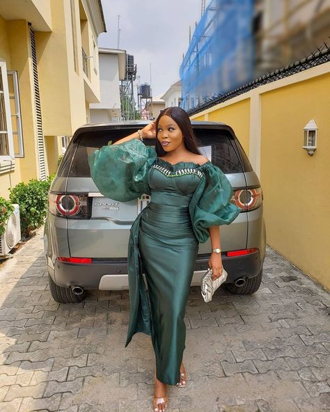 Oluwabusayomi Rocking A Green Dress With Little Twist Dresses Ruffles, Aso Ebi Lace Styles, Nigerian Lace Styles, African Lace Styles, Combination Fashion, Lace Gown Styles, African Wear Dresses, Dress Office, Lace Dress Styles