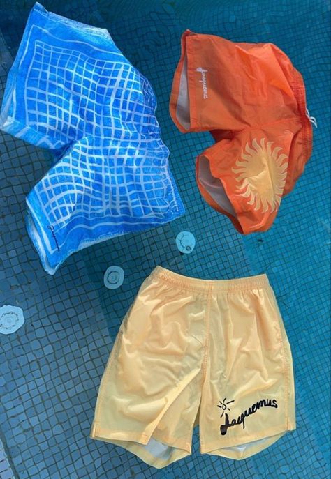 Swimwear Aesthetic, Beach Ootd, Vintage Swimwear, Summer Feeling, 가을 패션, Man Swimming, Fashion Photoshoot, Summer Kids, Mens Swimwear