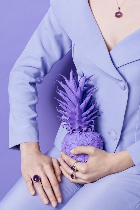 Monochromatic Photoshoot, Jane Morgan, Emily Anderson, Emily Jane, Moda Aesthetic, Food Art Photography, Blue Photography, Purple Vibe, Pantone Color Of The Year