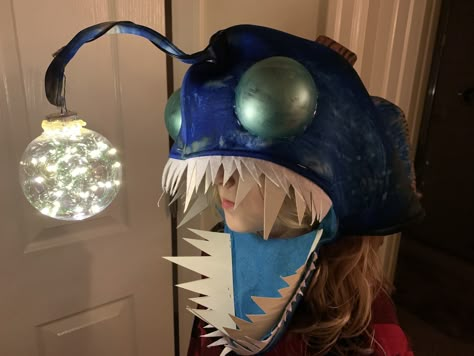 Angler Fish Costume Diy, Anglerfish Costume, Ck Outfit, Fish Halloween Costume, Angler Fish Costume, Museum Modern Art, Ralph Lauren Old Money, Finding Nemo Jr, Zombie Witch