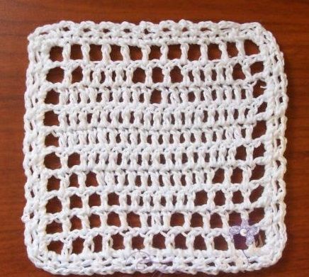 Crochet Heart Filet Pattern, Crochet Filet Heart Pattern Free, Crochet Filet Pattern Free, Fillet Crochet Patterns, Crochet Filet, Heart Blanket, Crochet Heart Pattern, Crochet Shell Stitch, Fillet Crochet