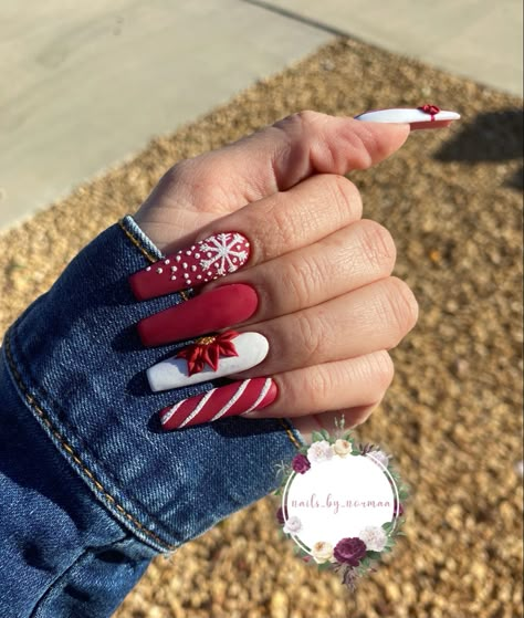 Christmas Short Nails, Xmas Nail Designs, Christmas Tree Nails, Easy Designs, Candy Cane Nails, Christmas Gel, Red Christmas Nails, Cute Christmas Nails, Christmas Nails Easy