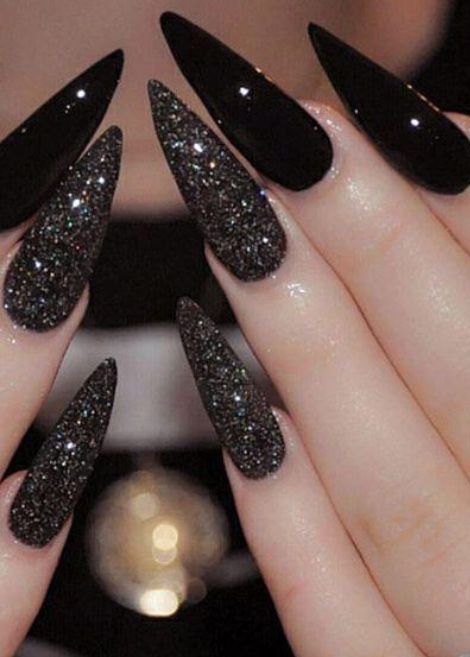 Black Wedding Nails, Black Sparkle Nails, Cristina Aguilera, Ballerina Acrylic Nails, Stilleto Nails Designs, Caviar Nails, Black Nails With Glitter, Black Stiletto Nails, Sugar Nails