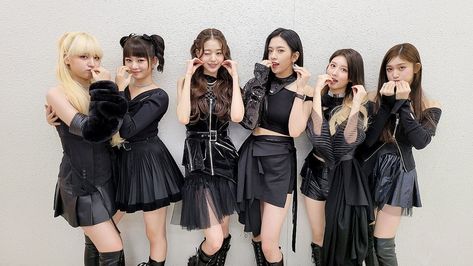 ive ot6 landscape desktop wallpaper unedited Eleven Ive, Ive Eleven, Witch Outfit, Starship Entertainment, Kpop Outfits, Stage Outfits, Debut Album, Kpop Girl Groups, New Girl