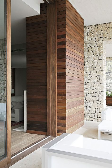 Hallway House, Wood Tub, Wall Wood, Stone Walls, Frame Wood, Design Del Prodotto, Wood Stone, Stone Houses, Wall Cladding