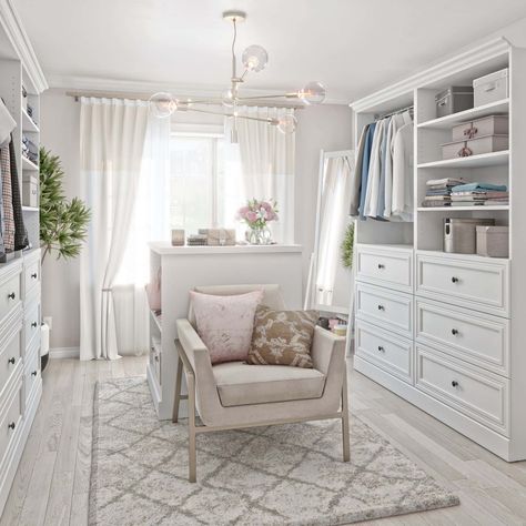 Walk In Closet Room Ideas, Walk In Closet Inspiration, Small Dressing Rooms, Home Office Closet, Dressing Room Closet, Walking Closet, Dream Closet Design, Walk In Closet Design, Closet Layout