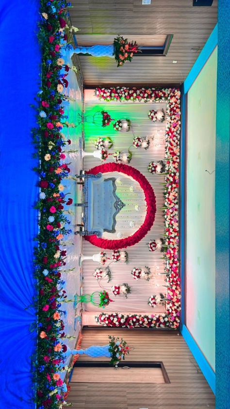 Wading Stage Decoration, Weeding Stages, Engagement Background Decoration, Marriage Stage Decoration, Wedding Stage Background, Stage Decoration Photos, Haldi Decoration Ideas, Naming Ceremony Decoration, Engagement Stage Decoration