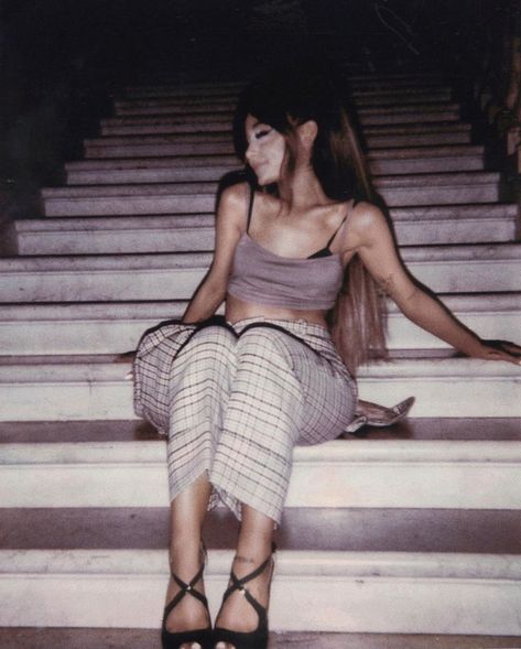 Ariana Grande Boyfriend, Ariana Grande News, Ariana Instagram, Ariana Grande Outfits, Ariana Grande Style, Ariana Grande Photoshoot, Ariana Grande Photos, Ariana Grande Pictures, Ariana G