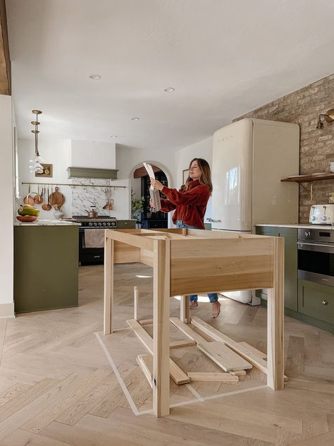 All White Kitchens, Counter Height Kitchen Table, Kitchen Work Tables, Lone Fox, Kitchen Butlers Pantry, Transitional Interior Design, European Kitchens, American Kitchen, All White Kitchen