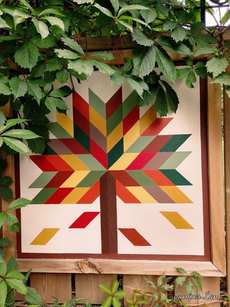 Fall Barn Quilts Patterns, Halloween Barn Quilt, Fall Barn Quilt Patterns, Fall Barn Quilts, Barn Quilt Diy, Wood Lath Art, Christmas Woodworking, Wood Quilt Block, Quilt Painting