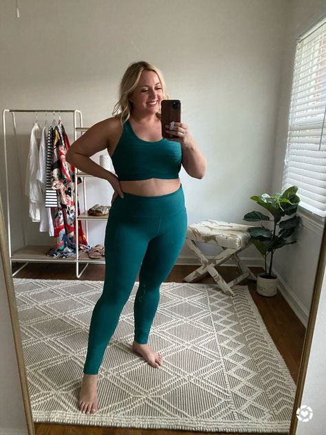 Linc Active Workout Matching Set in green Workout Sets Outfit, 2023 Mood, Set Plus Size, Gym Aesthetic, Plus Size Workout, Spin Class, Workout Outfits, Solid Green, Workout Sets