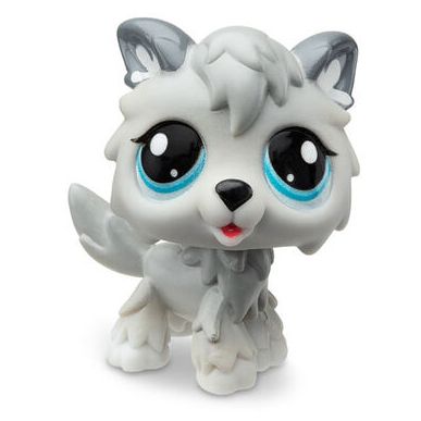 Lps Collection, Teenage Werewolf, Lps Toys, Lps Pets, Easy Perler Beads Ideas, Lps Littlest Pet Shop, Timber Wolf, Custom Toys, Husky Puppy