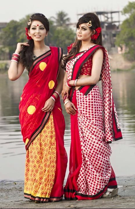 Rural Areas Traditional Sharees. Rifat & Tulona. Bangladesh Outfit, Bangladesh Clothing, Dress Designs For Girls, Casual Wedding Attire, Dressing Style, Traditional Attire, Dresses Ideas, Korean Dress, Traditional Fashion