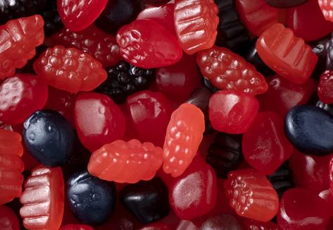 Welch's Fruit Snack Packs 40-Count, as Low as $5.47 on Amazon Gummies Aesthetic, Snacks For School Lunches, Welches Fruit Snacks, Cherry Fruit, Real Fruit, Fruit Puree, Snack Packs, Food Coupon, School Lunches