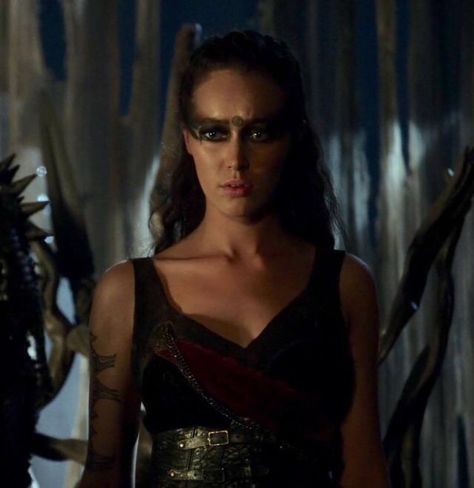 Ep 3 7 Commander Lexa, Lexa Y Clarke, Alycia Jasmin Debnam Carey, Lexa The 100, Clarke And Lexa, Alycia Jasmin, The 100 Cast, Lady Stardust, The 100 Clexa