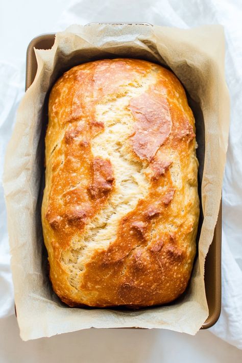 Indulge in the perfect combination of health and deliciousness with this mouthwatering Greek yogurt quick bread recipe. Made with simple ingredients, it's a breeze to whip up for a satisfying breakfast or snack. The tangy flavor of the Greek yogurt pairs beautifully with the moist texture of the bread, making it an irresistible treat for any time of day. Greek Yogurt Bread, Best Greek Yogurt, Greek Bread, Yogurt Bread, Quick Bread Recipe, Healthy Bread Recipes, Healthy Greek Yogurt, Artisan Bread Recipes, Greek Yogurt Recipes