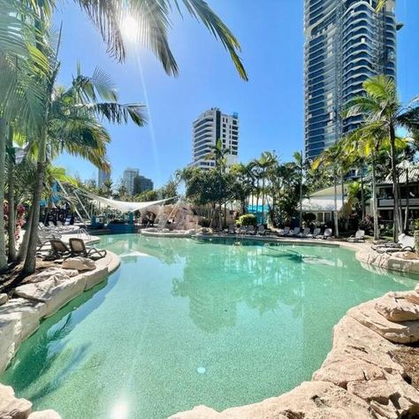 Diamond Beach 16 NEW is located in Gold Coast, just a 14-minute walk from Pacific Fair Shopping Centre and 0.9 miles from Gold Coast Convention and Exhibition Centre. This property offers a private pool, free Wifi, and free private parking. The Star Gold Coast is 1.1 miles away and SkyPoint Observation Deck is 2.5 miles from the apartment. The apartment is composed of 1 bedroom, a fully equipped kitchen, and 1 bathroom. Towels and bed linen are provided in the apartment. The accommodation is non Spa Games, Lagoon Pool, Diamond Beach, Exhibition Centre, Observation Deck, Family Apartment, Gold Coast Australia, Mermaid Beach, Shopping Centre