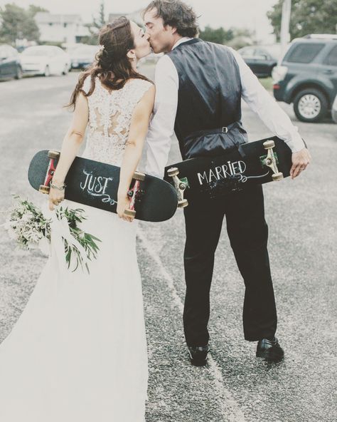 For More  Skateboard Hanger   Click Here http://moneybuds.com/SkateBoard/ Skateboard Wedding, Skateboard Hanger, Surfer Wedding, Surf Wedding, Skateboard Party, Wedding Getaway Car, Southern Wedding Inspiration, Board Wedding, Savannah Wedding